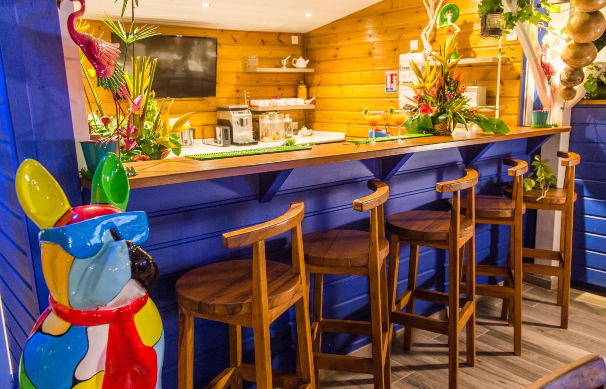 Hotel Fregate Bleue Le Francois Ngoại thất bức ảnh
