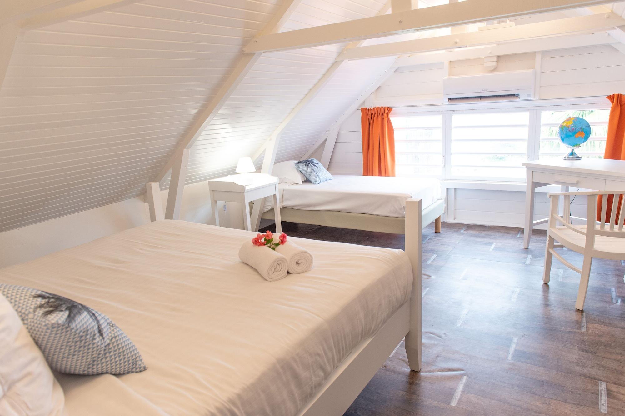 Hotel Fregate Bleue Le Francois Ngoại thất bức ảnh